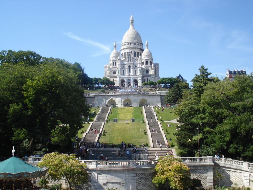 Duplex De Charme Au Coeur De Montmartre Parijs
